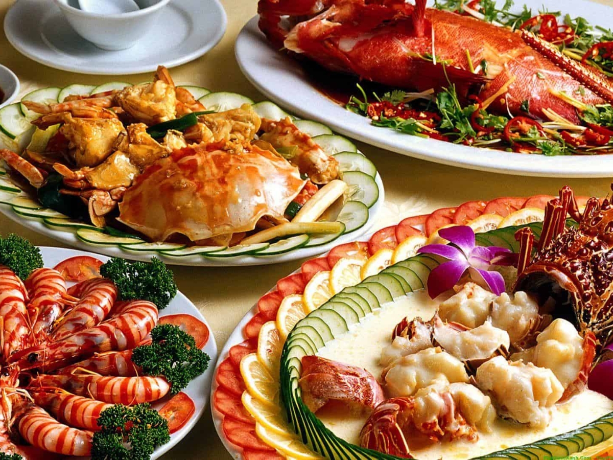 Phú Quốc là điểm đến hấp dẫn du khách với vô vàn món ăn thơm ngon, hấp dẫn. 