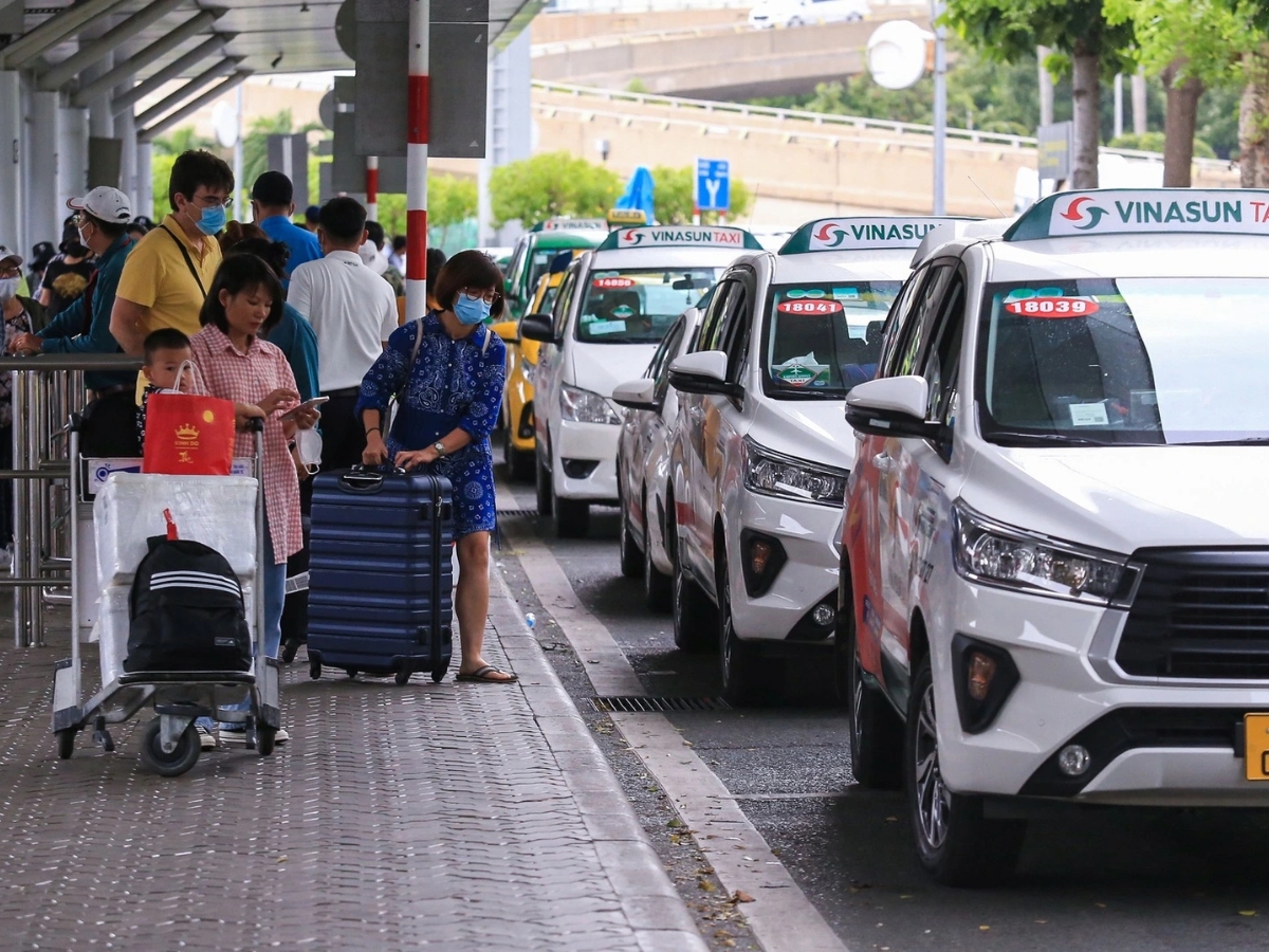 It is important to note taxi fares in Phu Quoc.