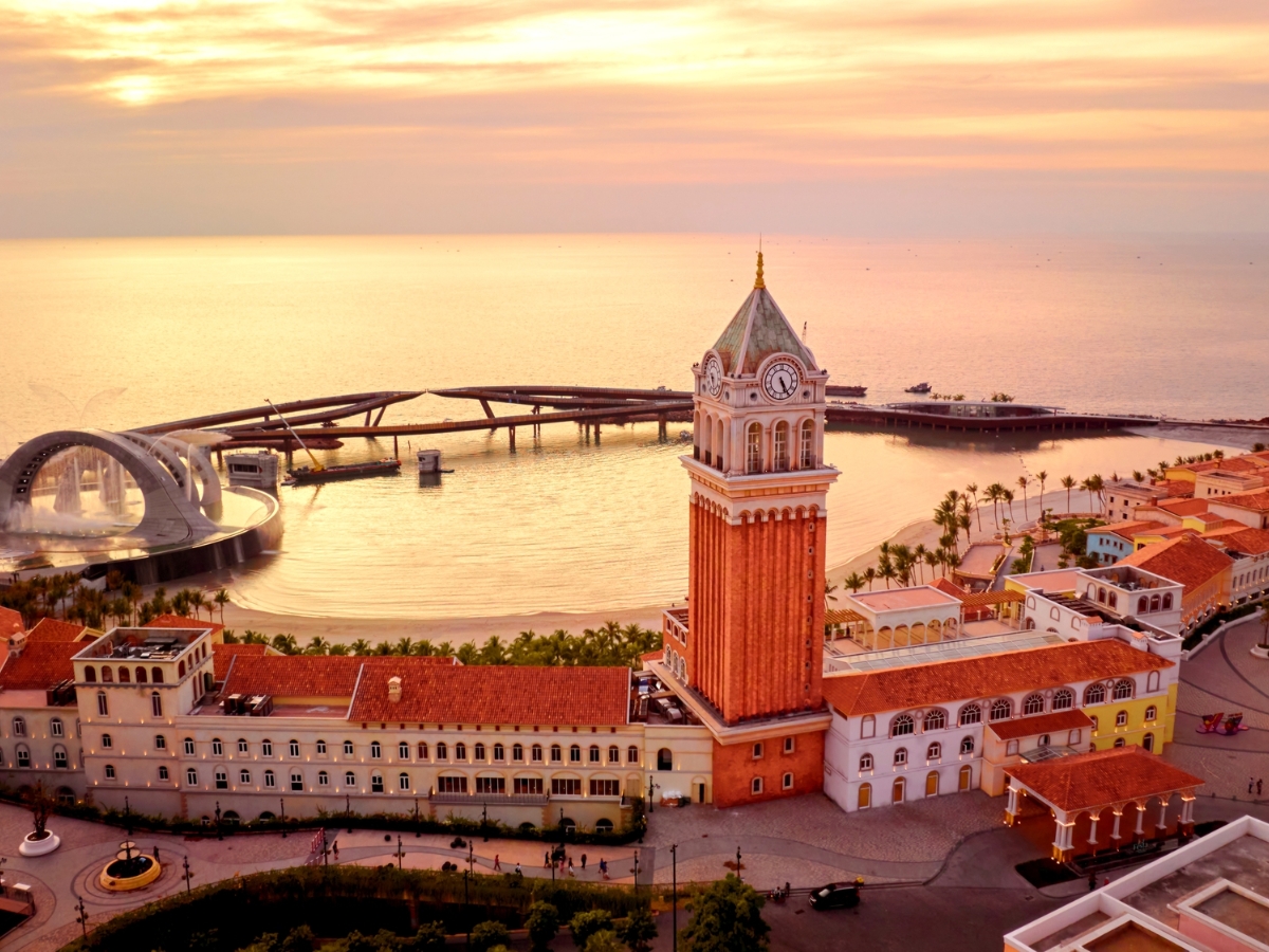 Combine a visit to Sunset Town with an exploration of Cua Can Fishing Village.