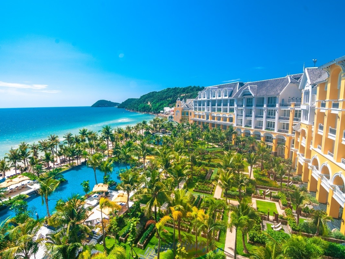 JW Marriott Phu Quoc Emerald Bay là khu nghỉ dưỡng mang đẳng cấp quốc tế tại Bãi Kem, Phú Quốc. JW Marriott Phu Quoc Emerald Bay là khu nghỉ dưỡng mang đẳng cấp quốc tế tại Bãi Kem, Phú Quốc.