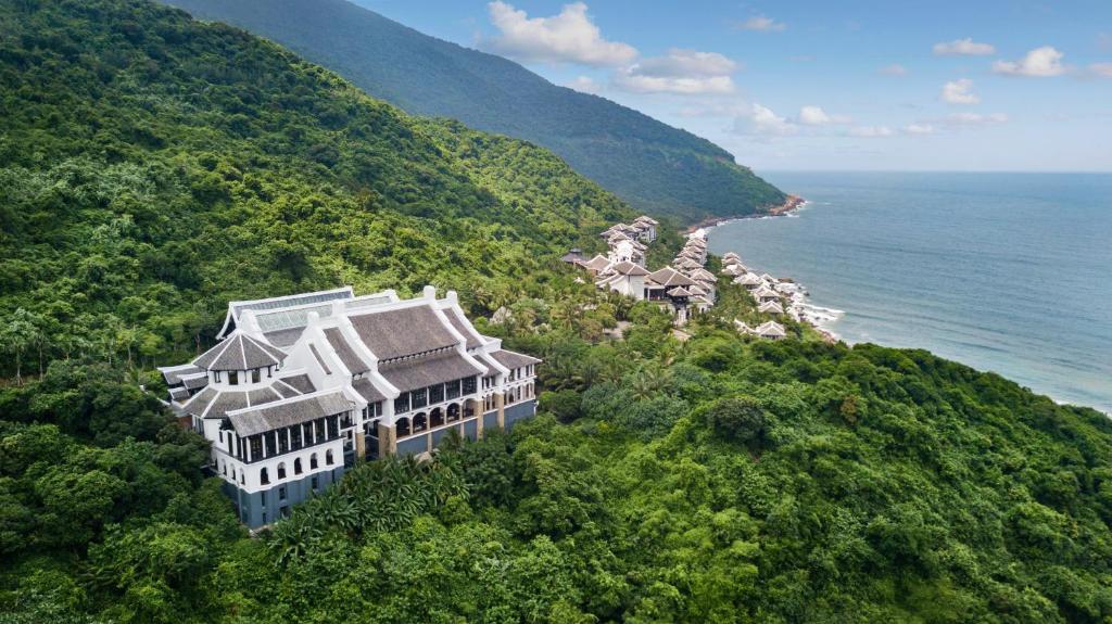 InterContinental Danang Sun Peninsula Resort là một trong những địa điểm tổ chức Hội nghị APEC 2017.