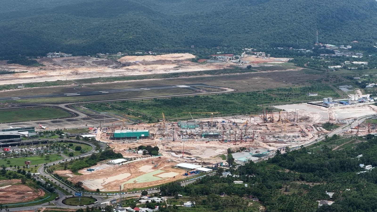 Dự án Cảng Hàng không Quốc tế Phú Quốc đột phá tiến độ thi công.