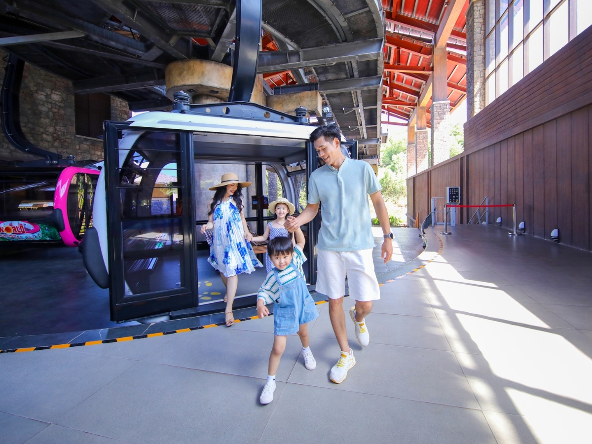 Lựa chọn thời gian đi cáp treo Hòn Thơm phù hợp để hạn chế đông đúc và có trải nghiệm trọn vẹn nhất Lựa chọn thời gian đi cáp treo Hòn Thơm phù hợp để hạn chế đông đúc và có trải nghiệm trọn vẹn nhất