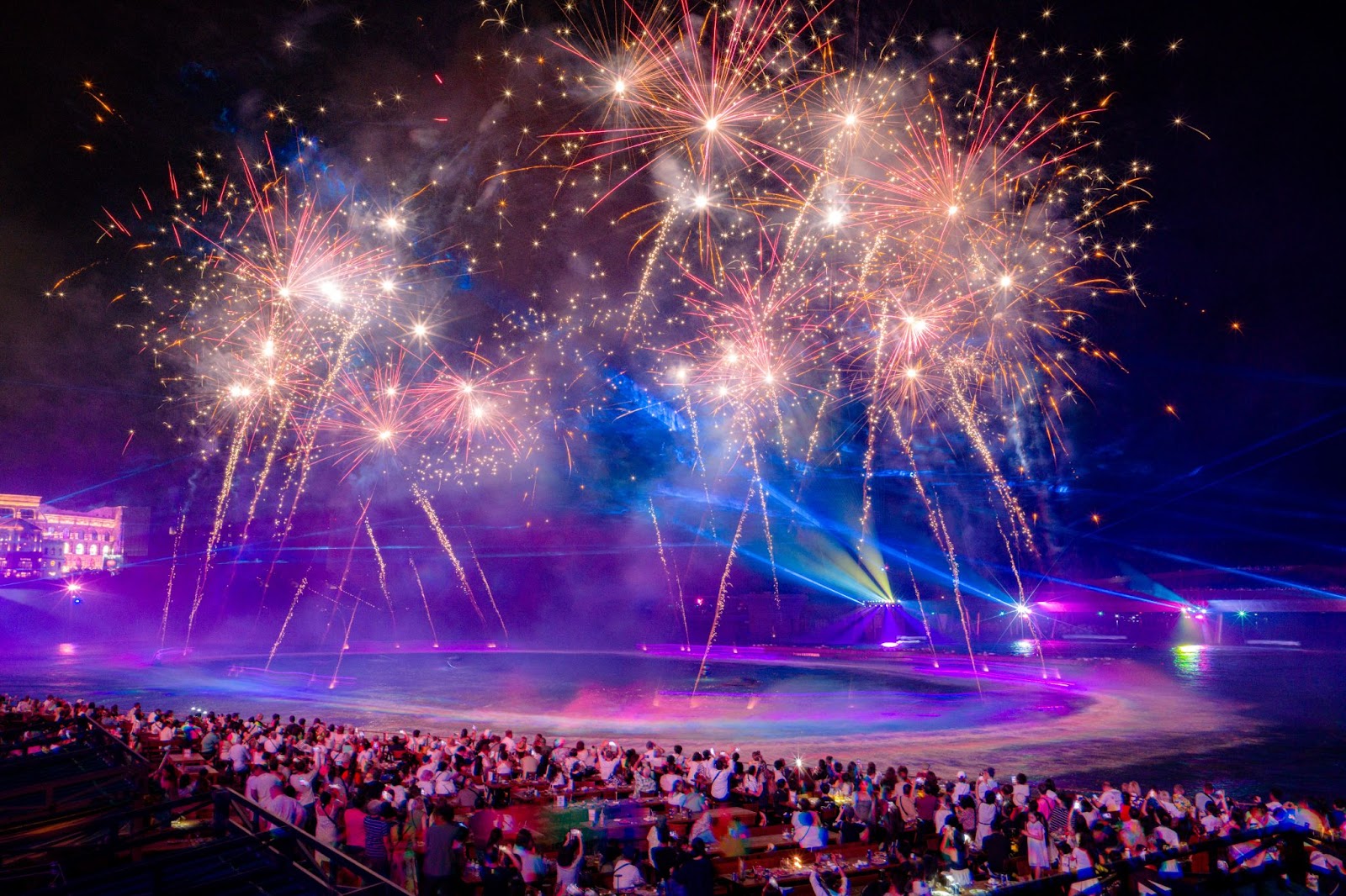 Chương trình countdown Sunset Town đã trở thành sự kiện được mong chờ nhất tại Phú Quốc