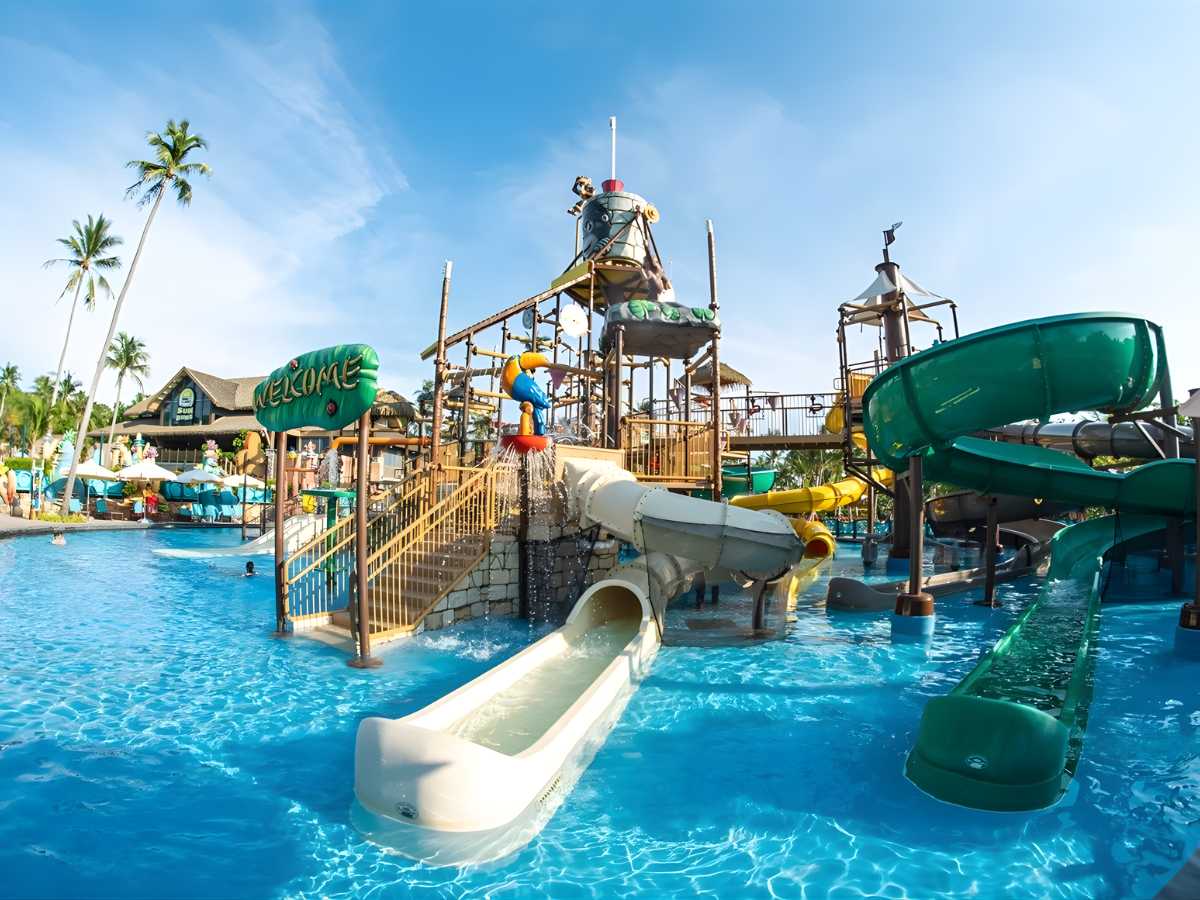 Sun World Hon Thom là tổ hợp vui chơi giải trí biển đảo nổi bật tại phía Nam Phú Quốc