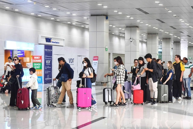 Sân bay Phú Quốc liên tục lập kỷ lục đón khách quốc tế