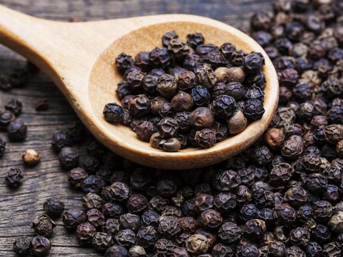 Tiêu được sử dụng để gia tăng hương vị cho món ăn. 