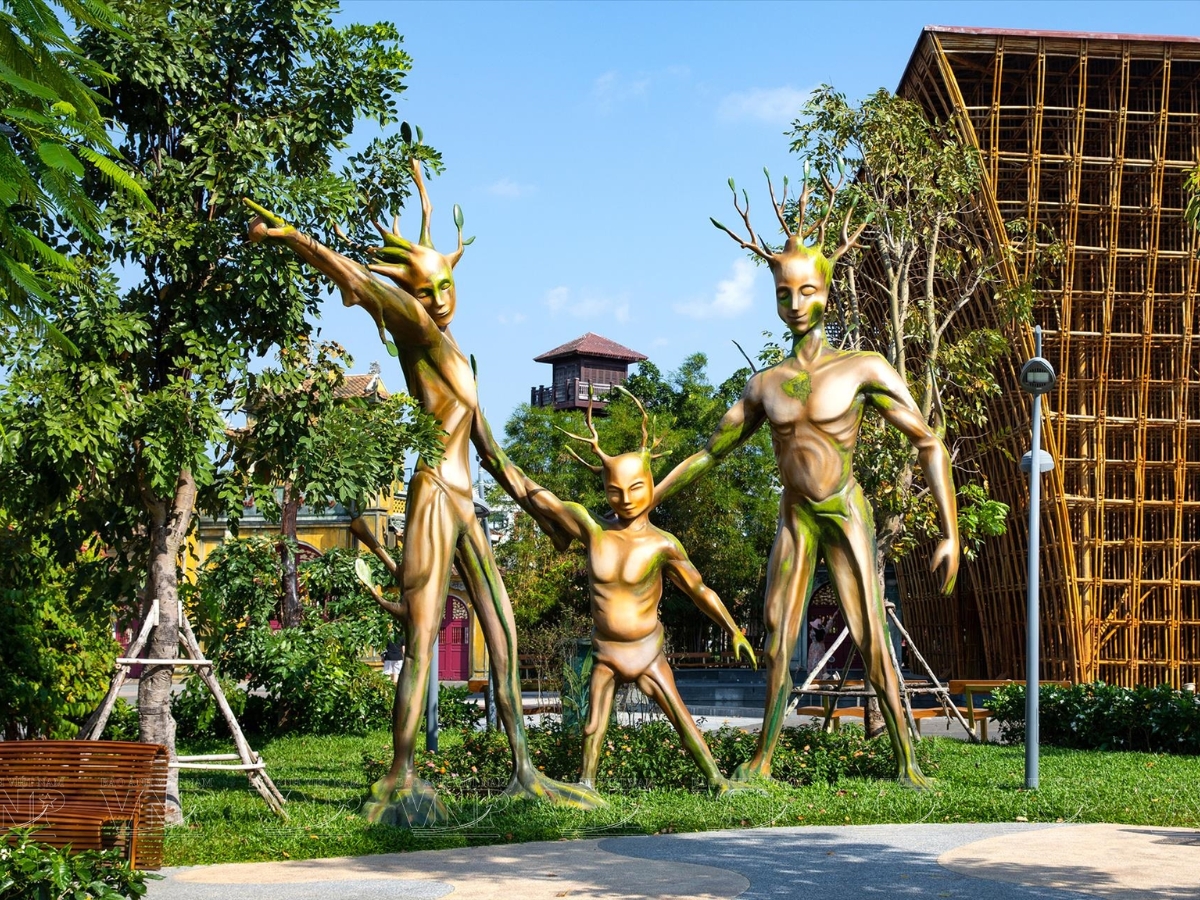 Những tác phẩm điêu khắc tuyệt đẹp tại công viên Urban Park.