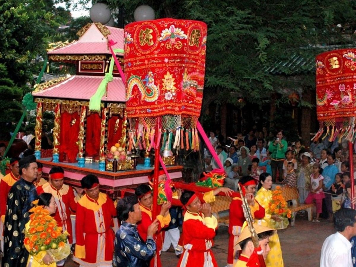 Lễ hội mang đậm bản sắc tinh thần của cộng đồng ngư dân. 