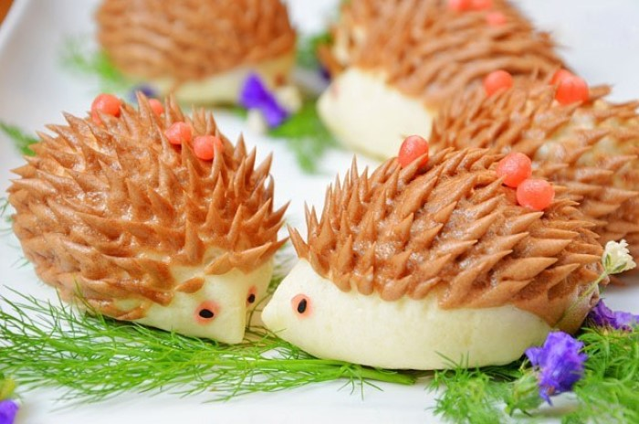 Bánh khéo là món bánh cổ truyền của người dân đảo Ngọc. 