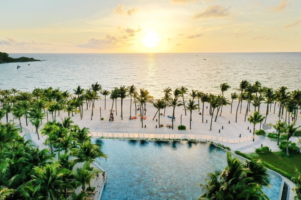 Bãi Kem được mệnh danh một trong những bãi biển đẹp nhất hành tinh 