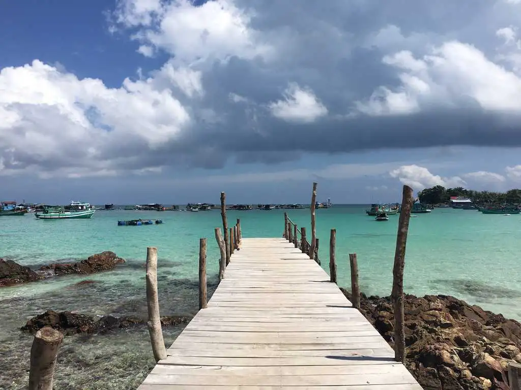 Mùa khô là thời điểm lý tưởng để khám phá Hòn Mấu 