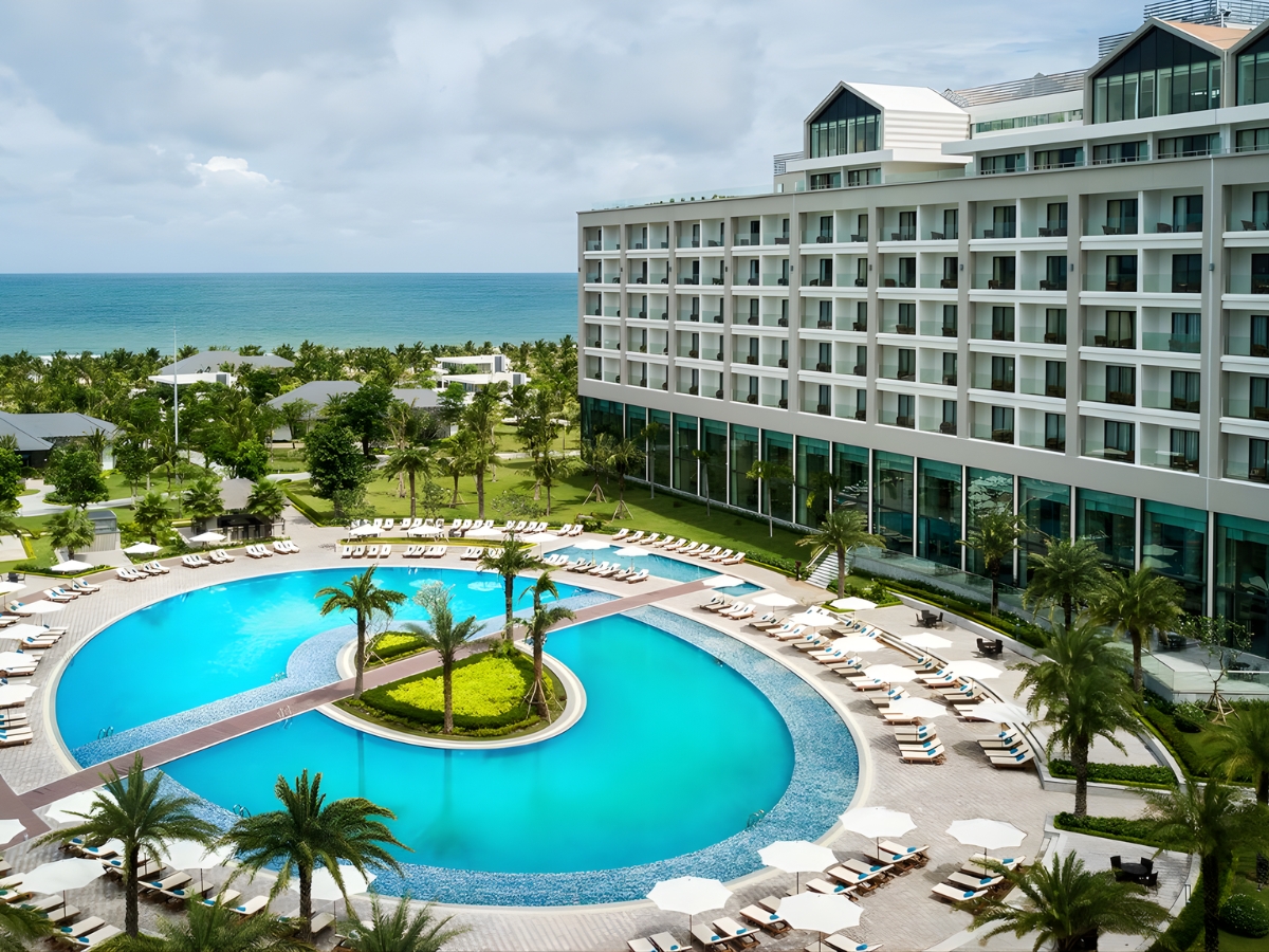 Radisson Blu Resort Phú Quốc sở hữu không gian sang trọng và đầy đủ tiện nghi. 