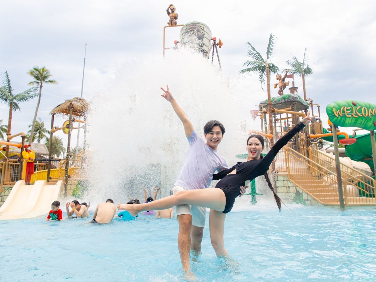 Chuẩn bị trang phục phù hợp giúp du khách dễ dàng di chuyển và tham gia các trò chơi nước tại Aquatopia