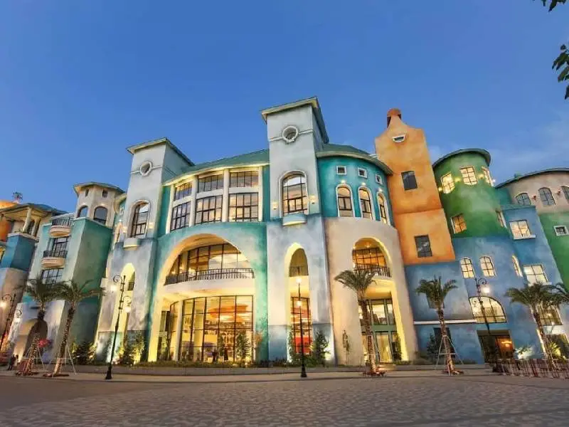 Không gian bên ngoài của Sun Signature Gallery&nbsp;