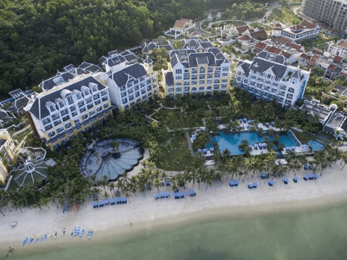 Du khách cân nhắc chọn resort với không gian riêng tư và thiết kế lãng mạn