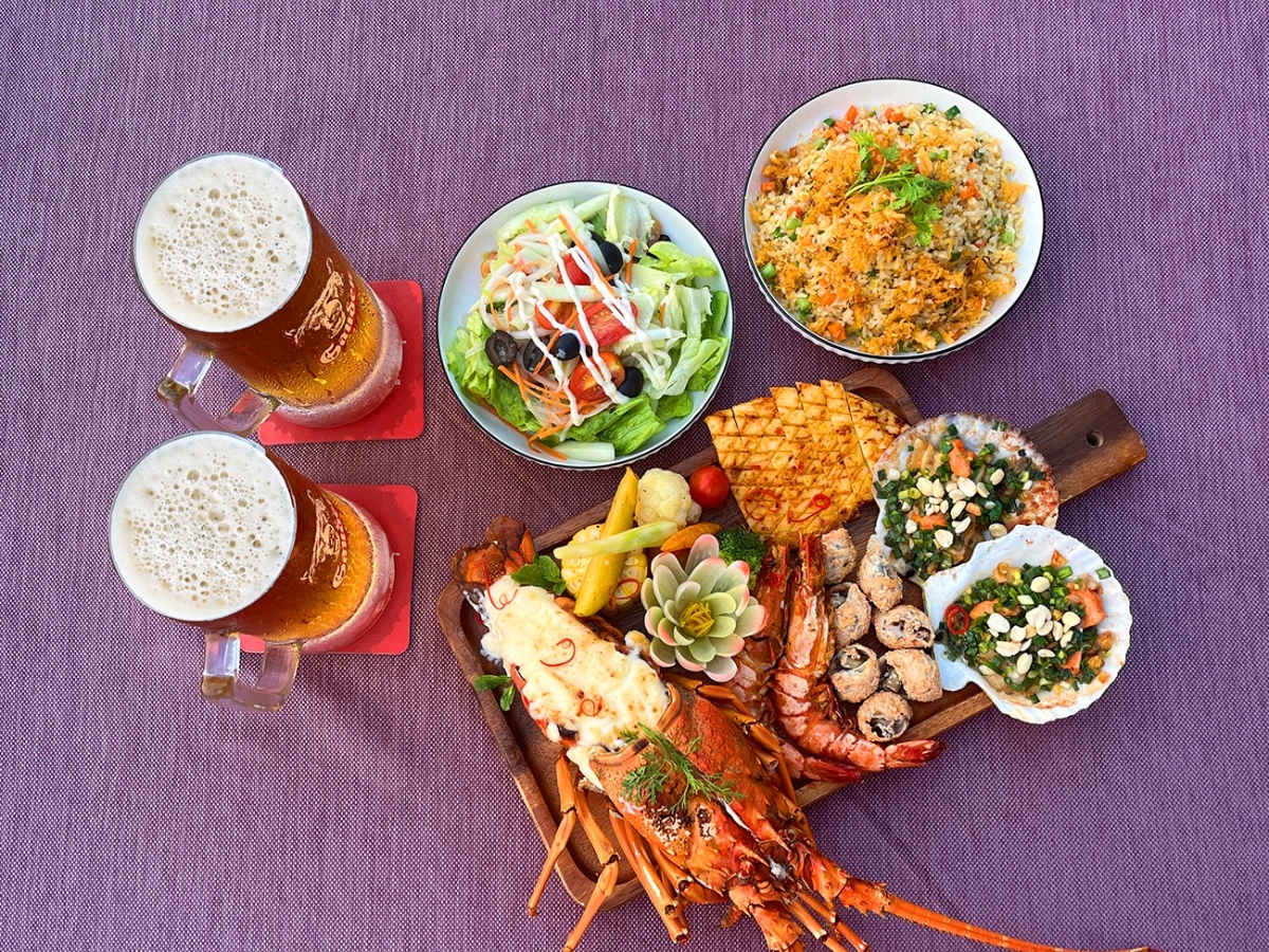 Sun Draft Beer nổi tiếng với thực đơn hấp dẫn cùng bia tươi mát lạnh