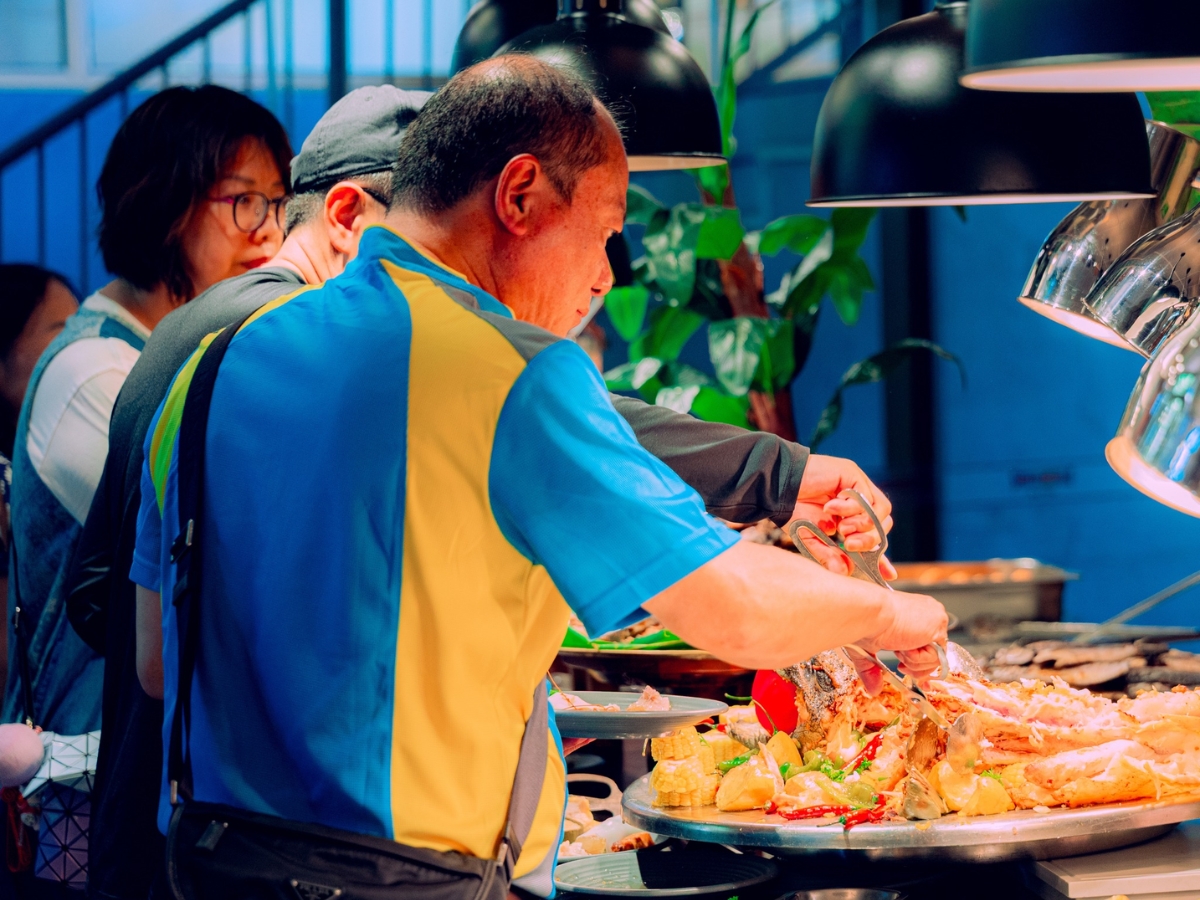 Combo cáp treo + buffet Mango mang đến trải nghiệm vui chơi, ăn uống trọn vẹn tại Hòn Thơm
