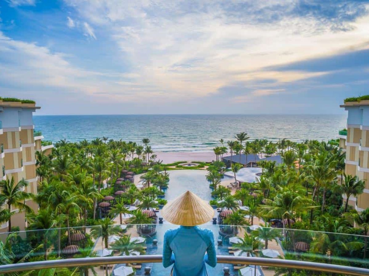 Check-in resort với nhiều khung hình đẹp với phong cảnh thiên nhiên và kiến trúc ấn tượng.