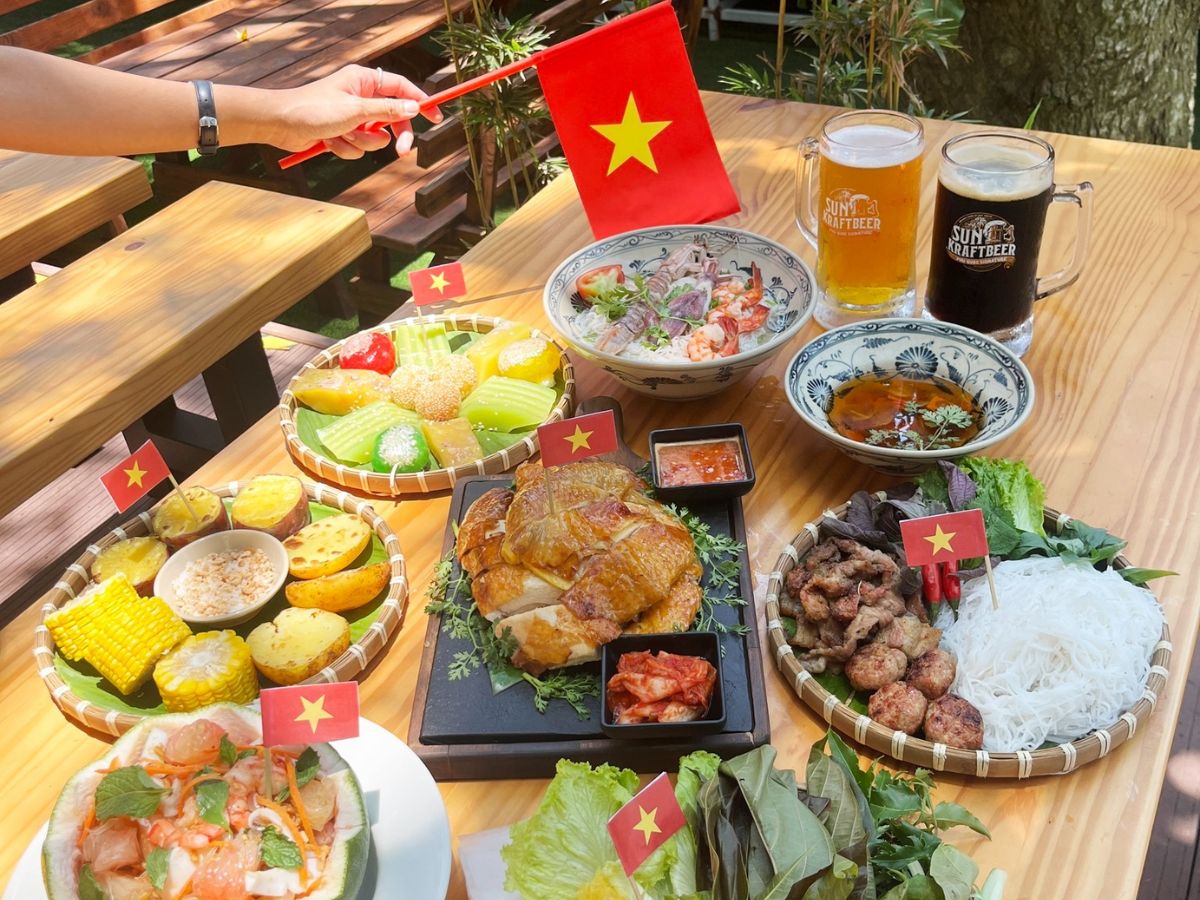 Combo Hòn Thơm gồm các trải nghiệm giải trí, ẩm thực tại tổ hợp du lịch.