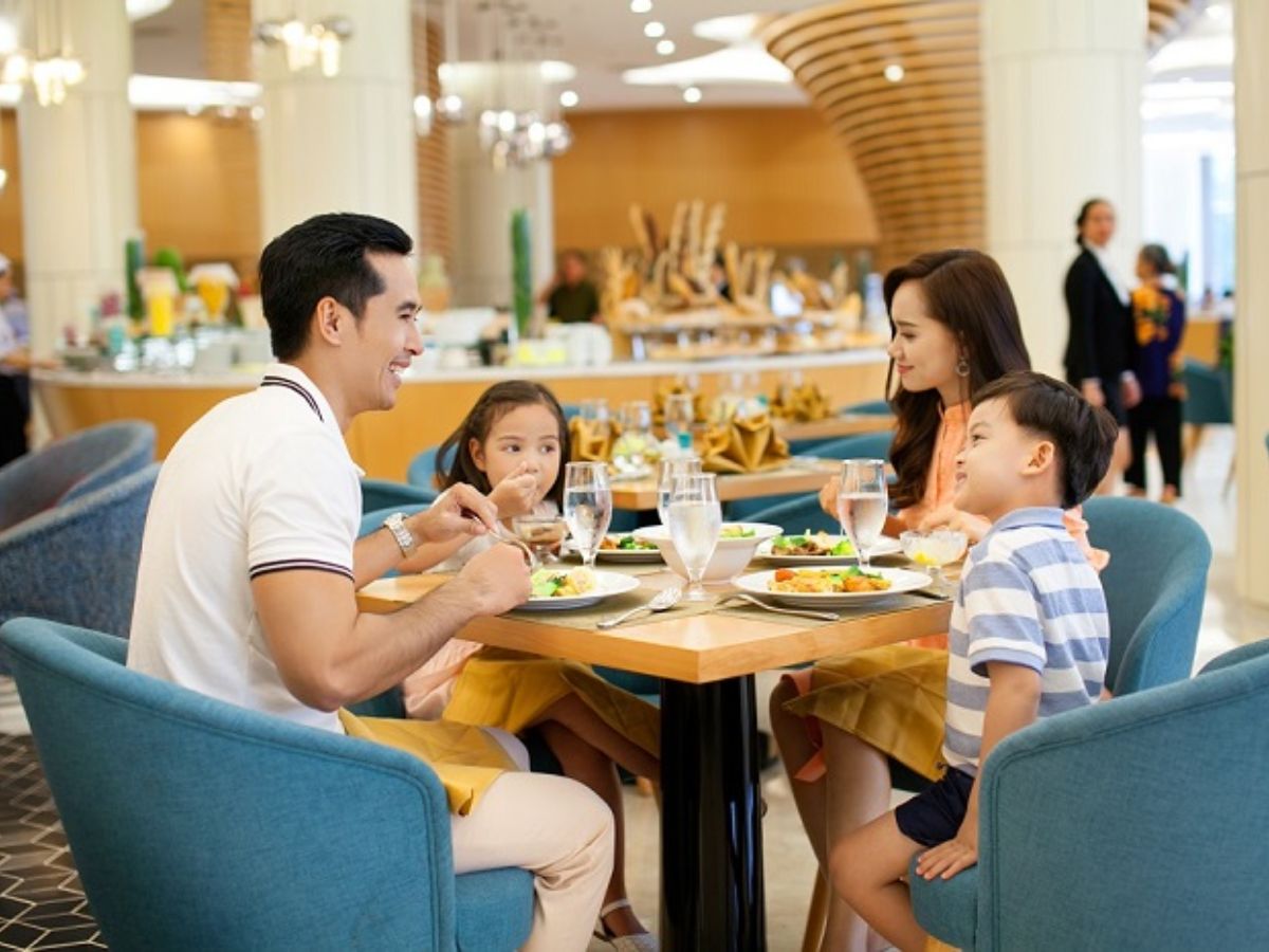 Du khách nên chủ động ăn sáng để lịch trình vui chơi trọn vẹn hơn.