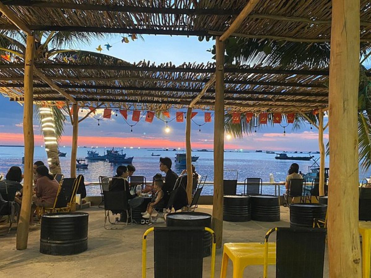 Dương Đông là nơi tập trung nhiều quán cafe đẹp.