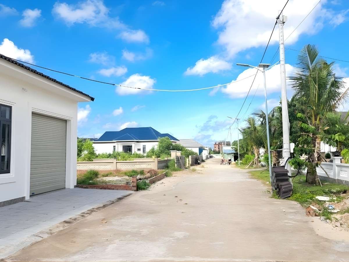 Không gian sinh hoạt tại Phú Quốc phản ánh đời sống ven biển yên bình.